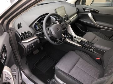 Fahrzeugabbildung Mitsubishi Eclipse Cross 2.4 Basis PLUG-IN-HYBRID