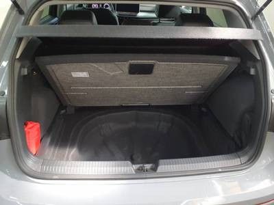 Volkswagen Golf - Bild 9