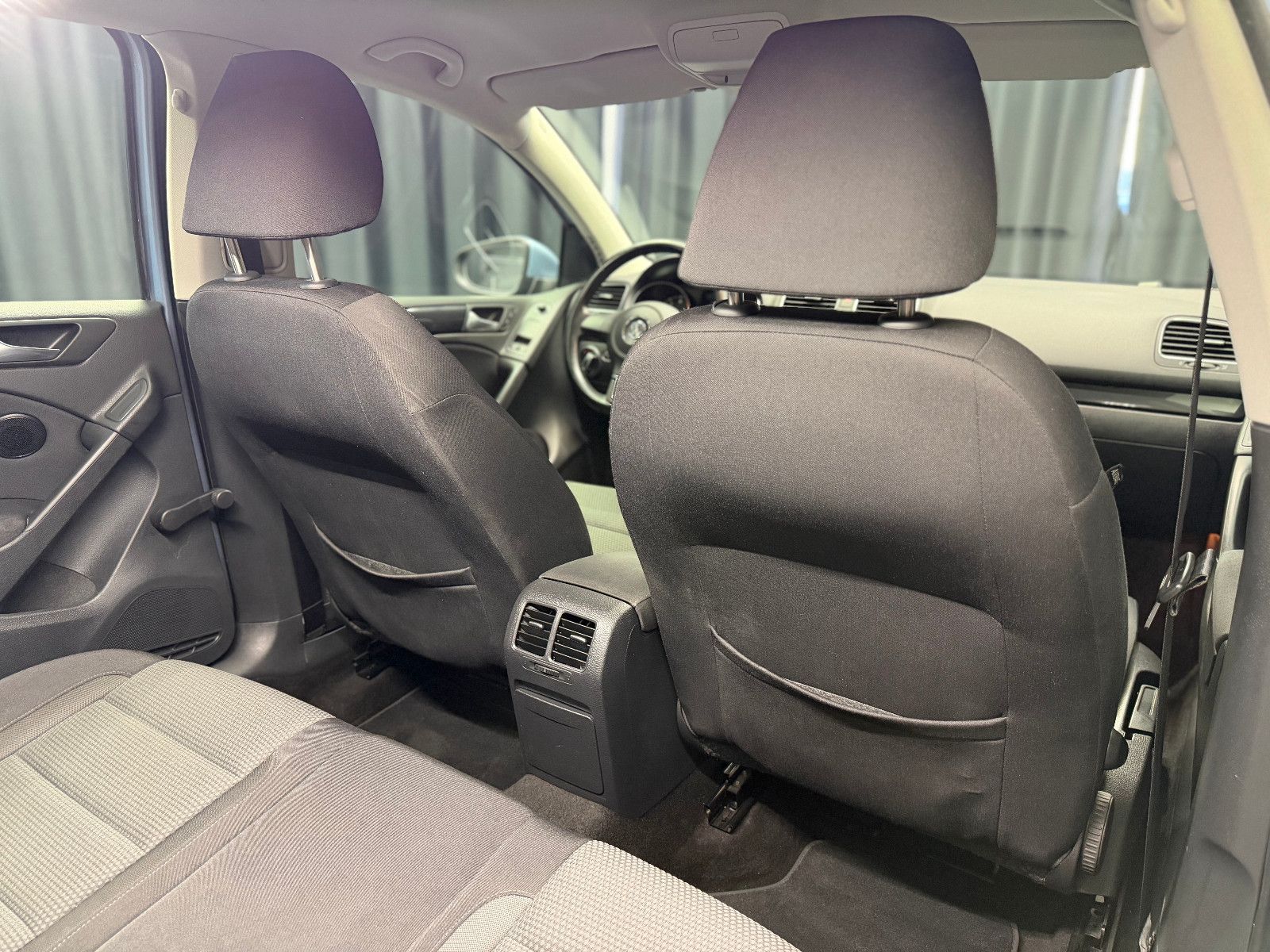 Fahrzeugabbildung Volkswagen Golf VI Comfortline |AHK|1.HAND