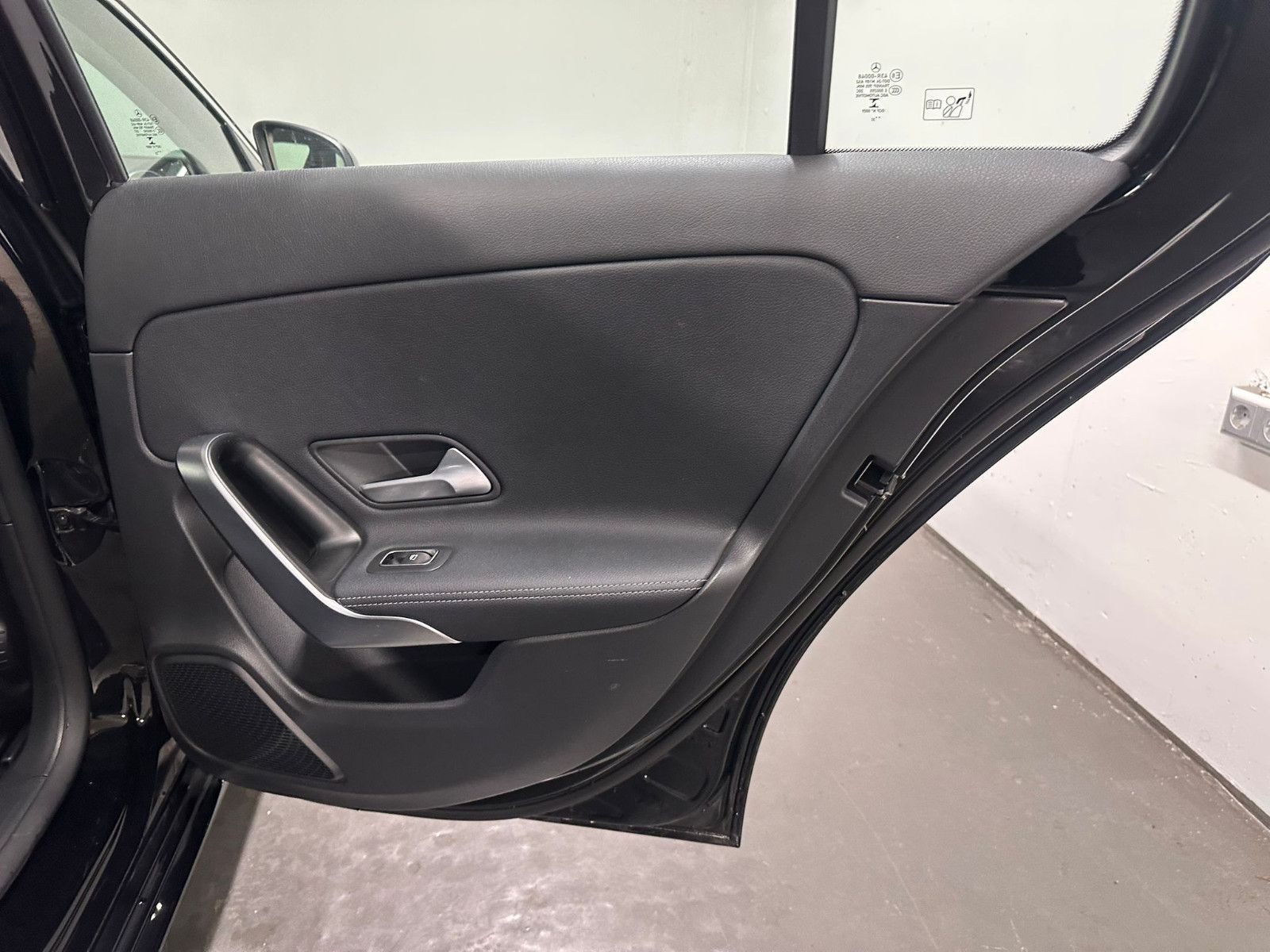 Fahrzeugabbildung Mercedes-Benz A 200 d *PROGRESSIVE*NAVI*