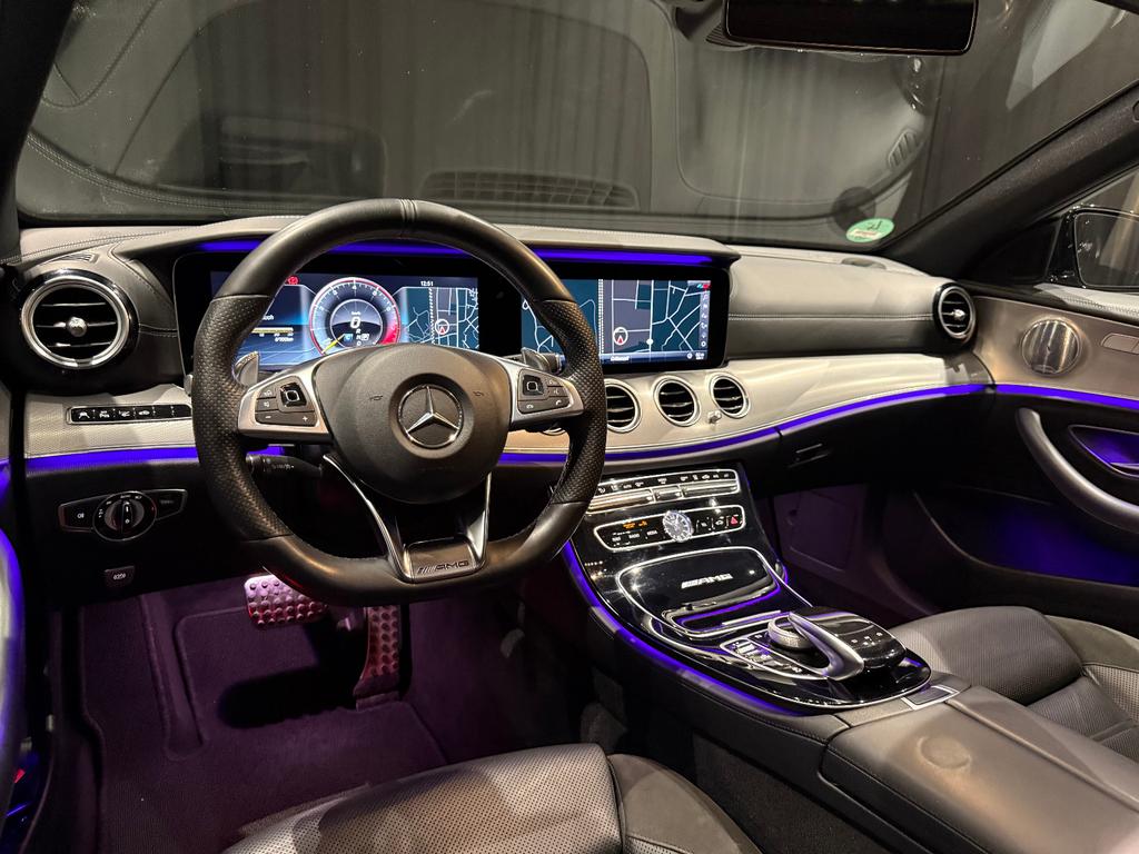 Mercedes-Benz E 63 AMG