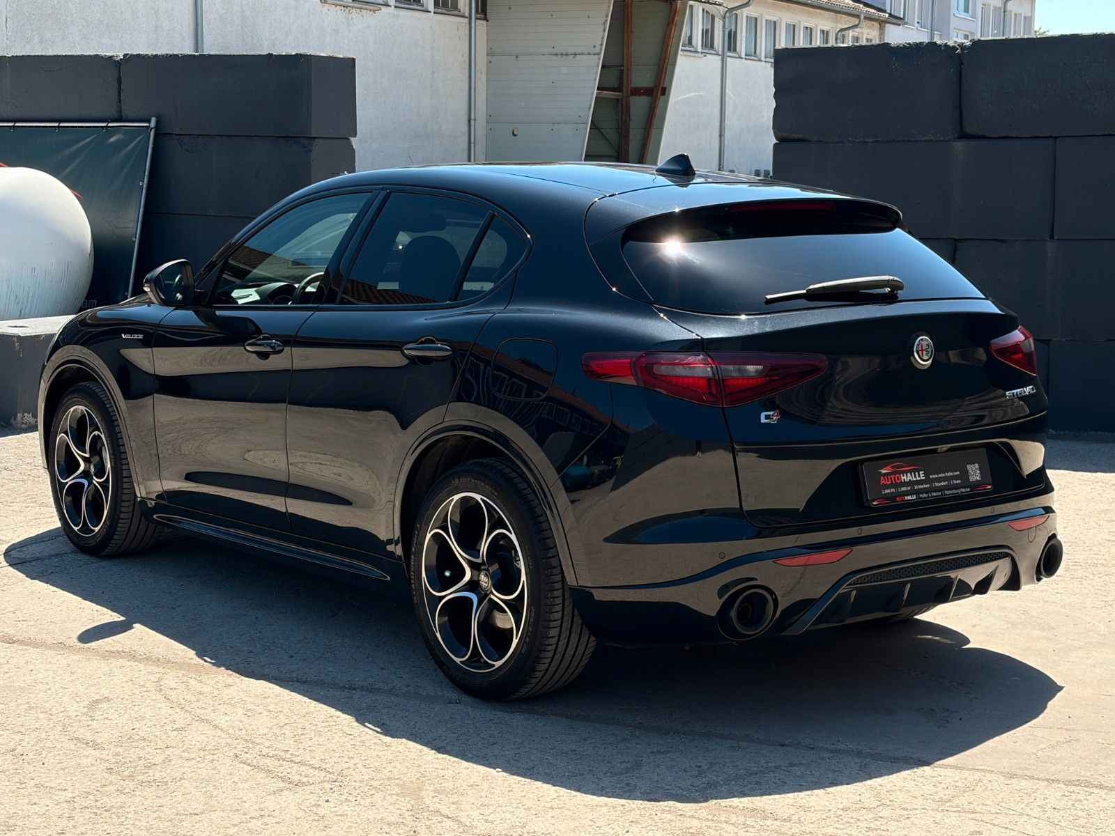 Fahrzeugabbildung Alfa Romeo Stelvio Veloce 2.0 Turbo Q4 Memory Leder CAM ACC