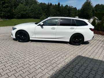 BMW 320 - 3