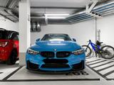 BMW M4 CS M4 CS. BMW M4 Competition F82 1.HD*DKG*No  - BMW: Cs