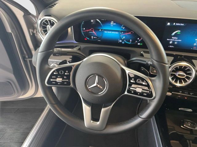 A 220 4Matic DCT Progressive Bluetooth Navi LED