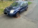 Ford Fusion 1,6 16V + + - Ford Fusion: V6