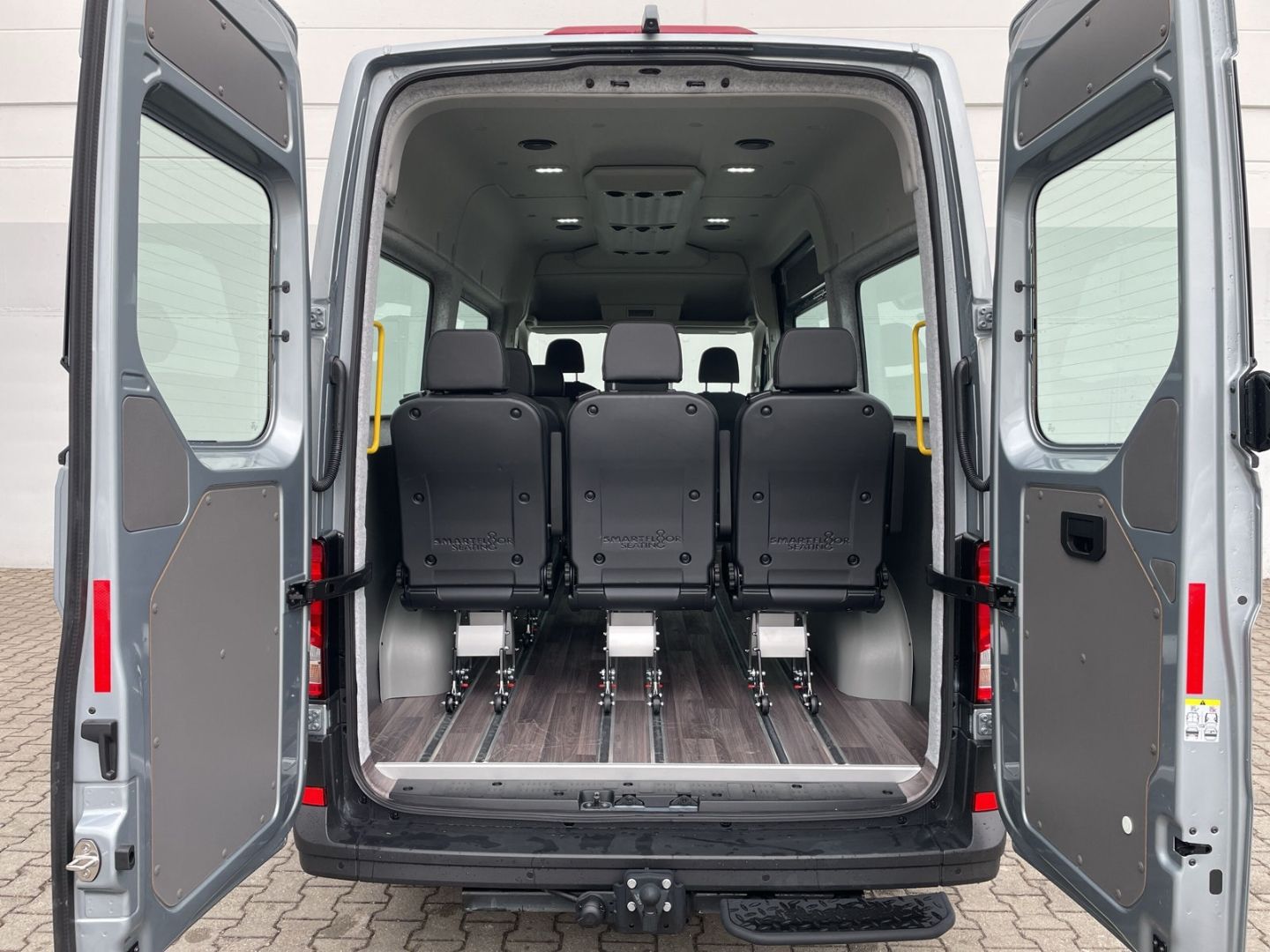 Crafter 35 2.0 TDI Autom. 9-Sitzer/LED/Standhzg/