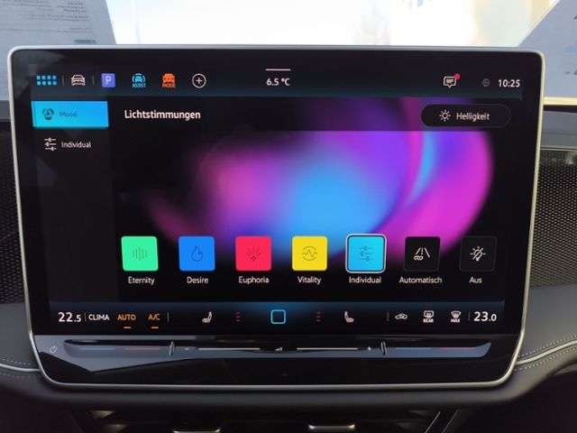 Fahrzeugabbildung Volkswagen Passat Business 1.5 eTSI OPF 110 kW (150 PS) 7-G