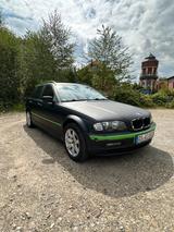 BMW 320 Touring - BMW 320 aus 2000: Kombi