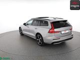 Volvo V60 B4 Plus Dark STANDHZ,360GRAD,KEYLESS,ACC - silberne Volvo V60