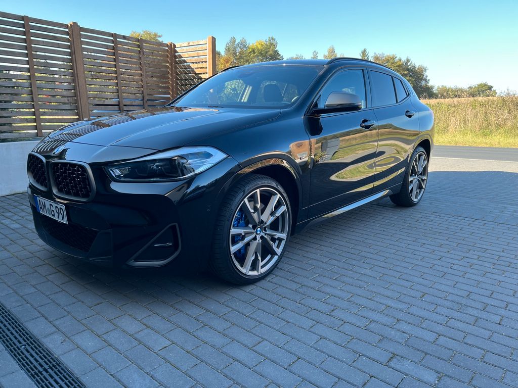 Image of BMW X2