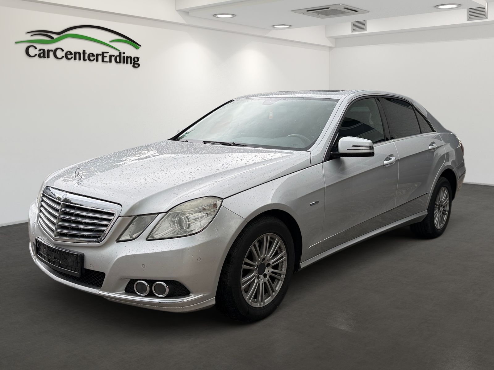 MERCEDES-BENZ E 250