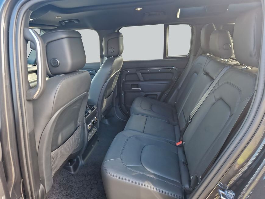 Land Rover Defender 110 D300 X-Dynamic HSE foto 5