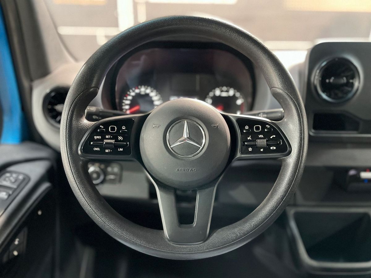 Fahrzeugabbildung Mercedes-Benz Sprinter 317CDI Maxi L4/H3 9G #LED#Kamera#Klima