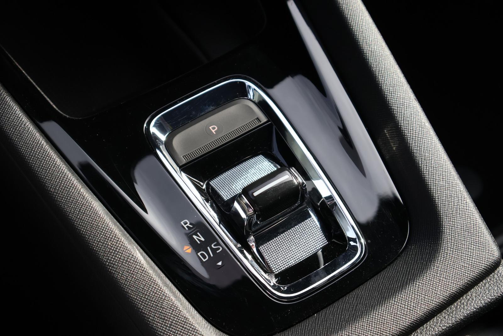 Skoda Octavia Combi 2.0 RS DSG LED Navi Sitzheizung