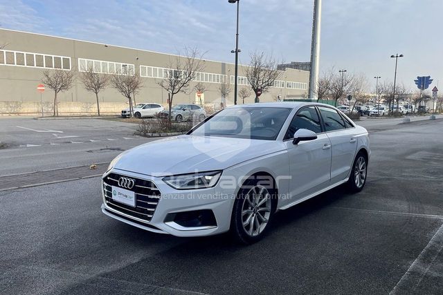 Audi AUDI A4 35 TFSI S line edition