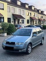 Skoda Fabia Combi 1.4 16V Excellent Automa... - Skoda Fabia aus 2004: Kombi