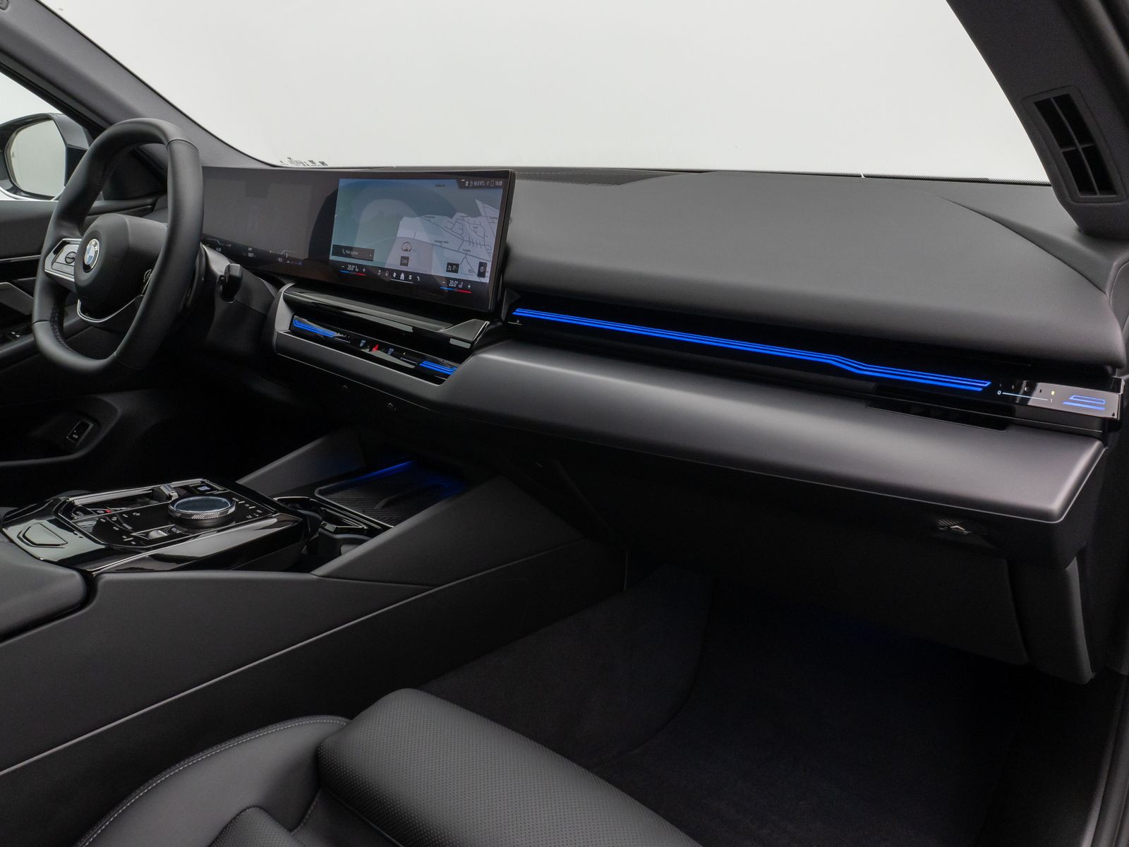 Fahrzeugabbildung BMW 520d Kamera DAB H/K Leder AdaptivLED Alarm Sport