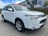 Mitsubishi Outlander ClearTec Instyle 4WD 2.2  DI-D*7SITZER - Mitsubishi Outlander aus 2012