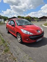 Peugeot 206+   157.000km - Peugeot 206: Coupe