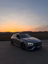 Mercedes-Benz CLA 200 Shooting Brake - : Beige, Kombi