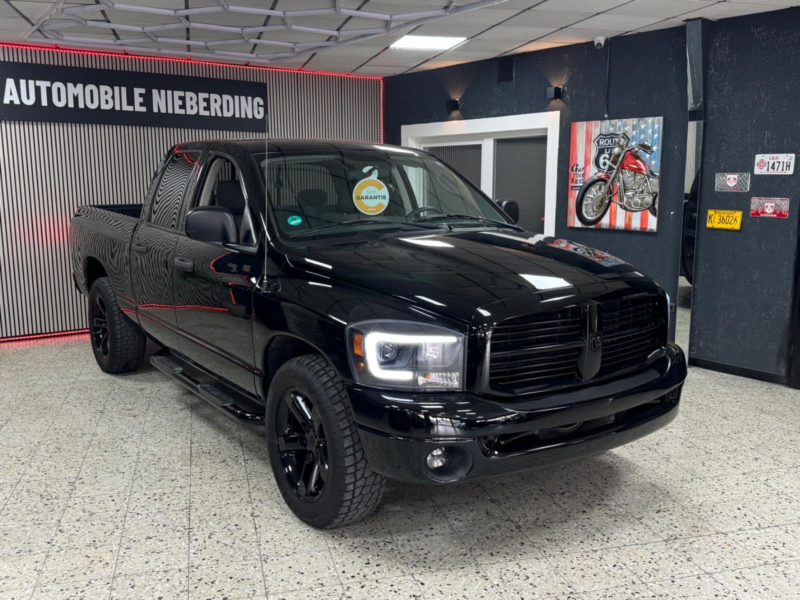 Dodge RAM 1500 5.7 HEMI V8 / BigHorn Night-Edt. / LPG