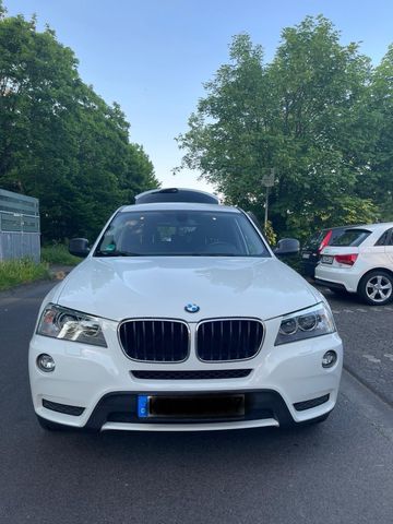 BMW X3 Xdrive 2.0d Navi*Xenon*Sitzhzg