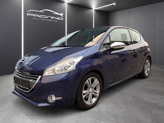 Peugeot 208 Allure LEDER/NAVI/TÜV