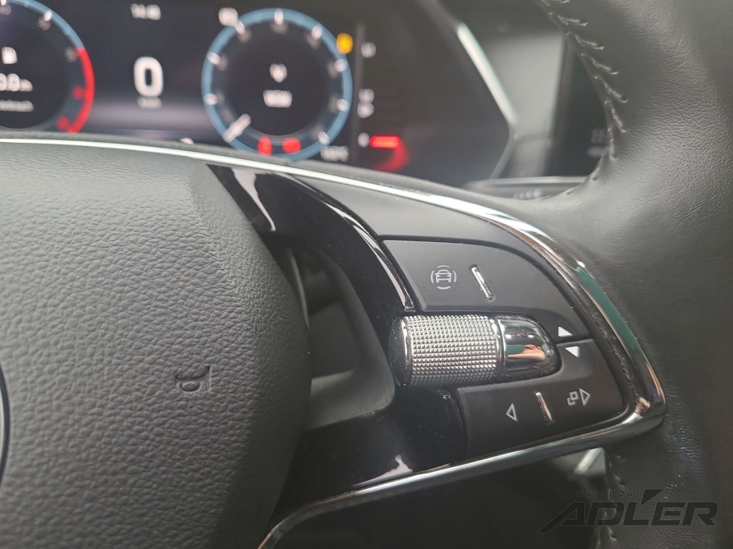 Skoda Octavia Combi Style 1,5 TSI Blind Spot AHZV KESS foto 17