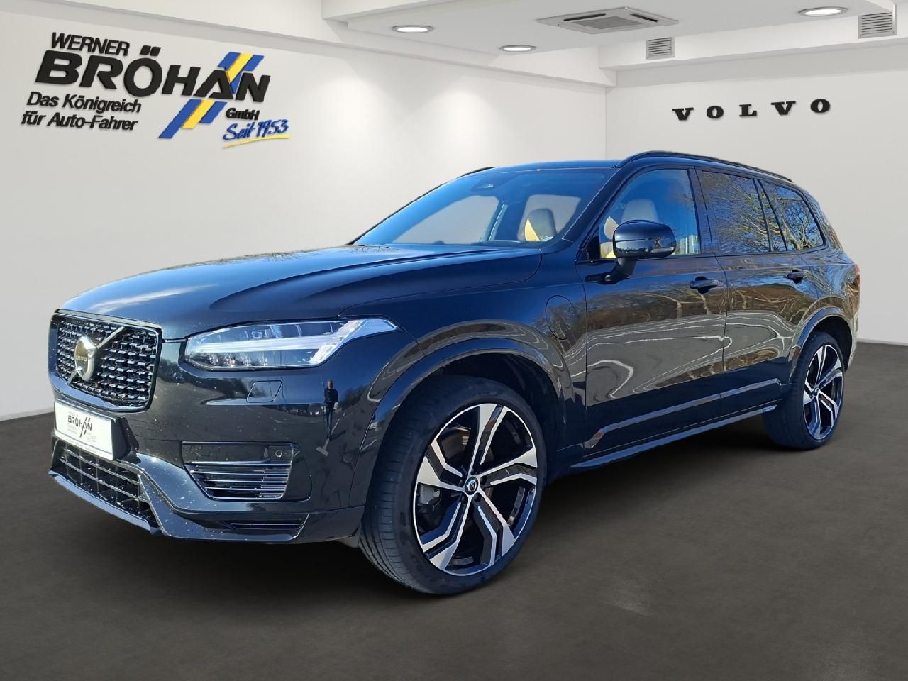 Fahrzeugabbildung Volvo XC90 T8 AWD Ultra Dark Plug-In Hybrid*B&W*