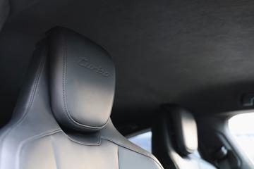 صورة مصغرة 17 لـ 2020 Porsche TAYCAN