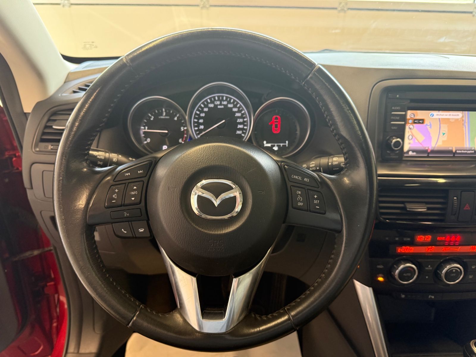 Fahrzeugabbildung Mazda CX-5 Sports-Line ALLRAD, Rückfahrkamera Techpak.