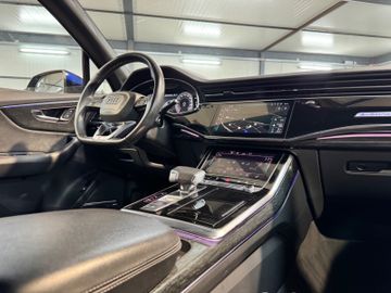 Audi Q7 - 12