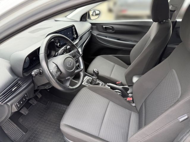 Fahrzeugabbildung Hyundai i20 1.0 T-GDI +CARPLAY+TEMPOMAT+SHZ+RFK+KLIMA+UV