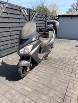 Daelim SQ125 Freewing - DAELIM ROLLER