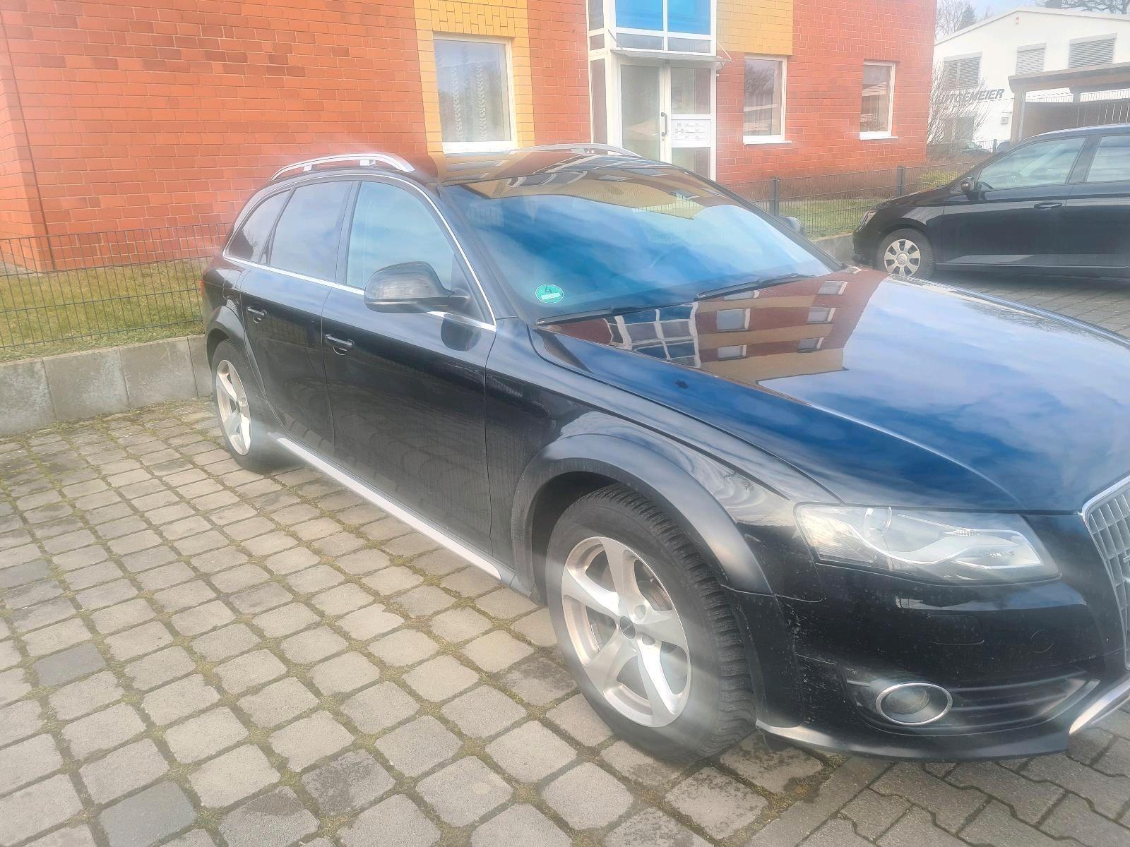 Audi Allroad 2009 — photo 8