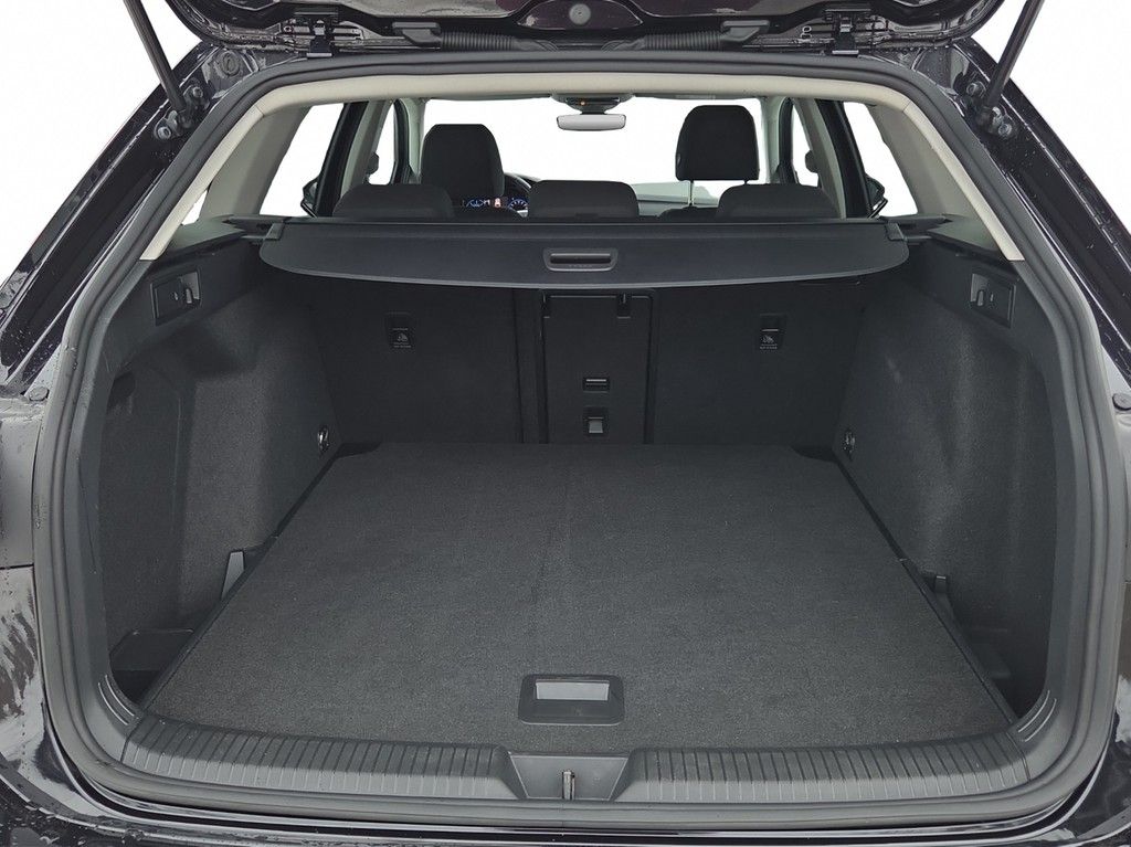 Volkswagen Golf - Bild 9