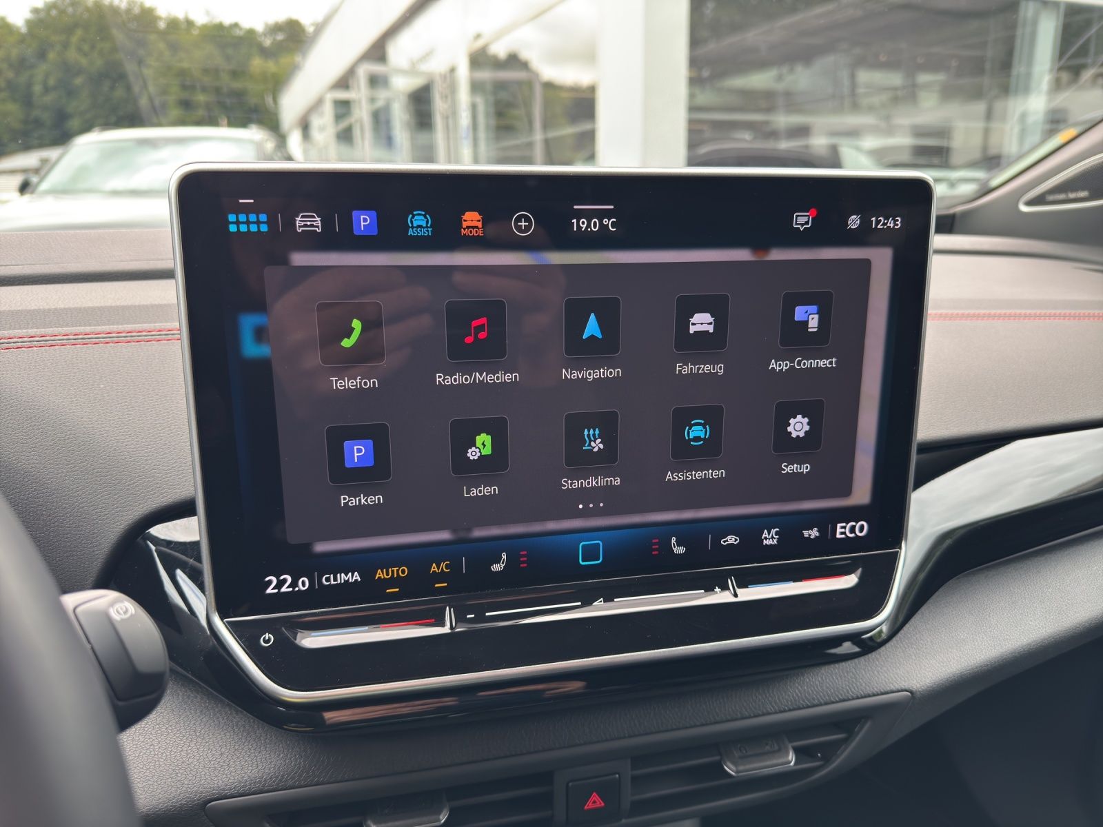 Volkswagen ID.4 GTX 4M 250 kW mit Infotainment-Paket Head foto 18