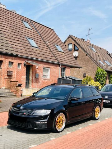 Skoda Octavia RS 2,0 TDI DSG