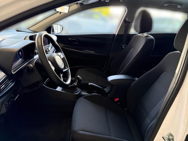 Fahrzeugabbildung Hyundai i20 Trend Navi Digitales Cockpit Apple CarPlay A