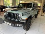 Jeep Wrangler 4xe Rubicon - Jeep Wrangler Rubicon mit Hybrid-Antrieb (Benzin/Elektro)