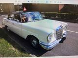 Mercedes-Benz Daimler Benz  220SEB Heckflosse - Mercedes-Benz 220 mit Benzin-Antrieb: Limousine, Seb
