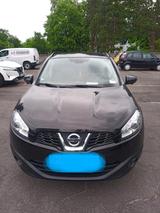 Nissan Qashqai , J 10 ,Bj 2013 - Nissan Qashqai J10 mit Benzin-Antrieb