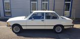 BMW 318A #Survivor mit sehr wenig km# - BMW Oldtimer mit Benzin-Antrieb: Limousine