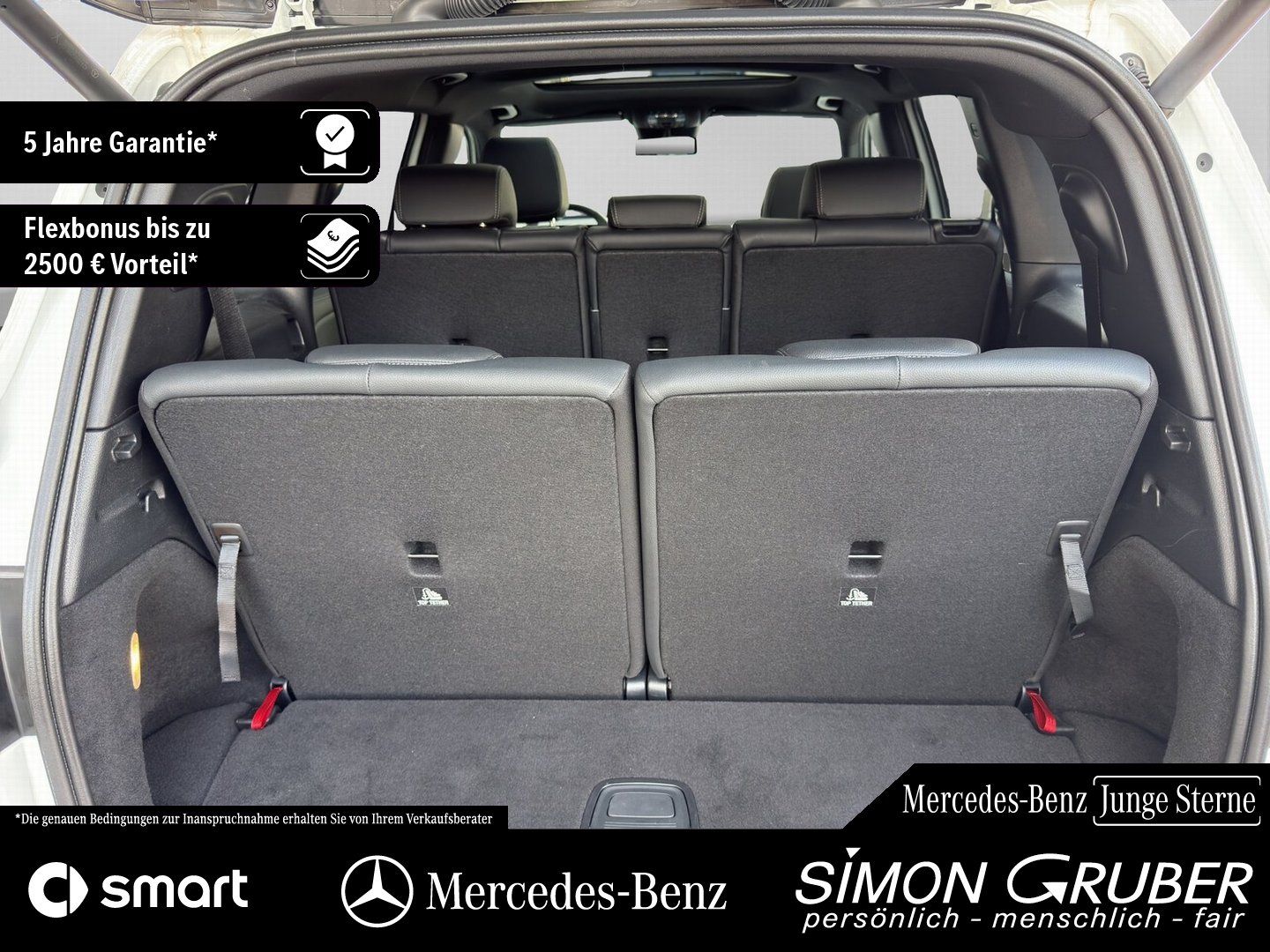 Fahrzeugabbildung Mercedes-Benz EQB 300 4M AMG Pano HUD Leder Distronic 7Sitze