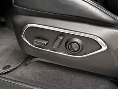JEEP Wagoneer L 3.0 V6 Serie II*LED*AHK*8-Sitze