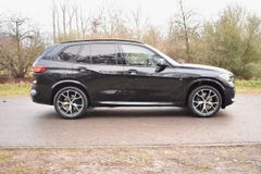 Fahrzeugabbildung BMW X5 30d M-Pack*AHK*Mietkauf