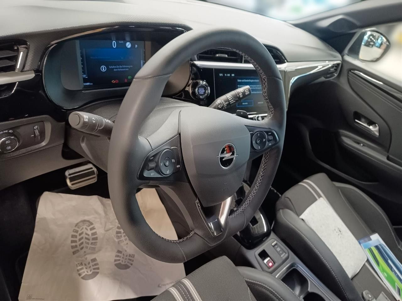 Fahrzeugabbildung Opel Corsa F GS/Automatik/Matrix/Allwetter!