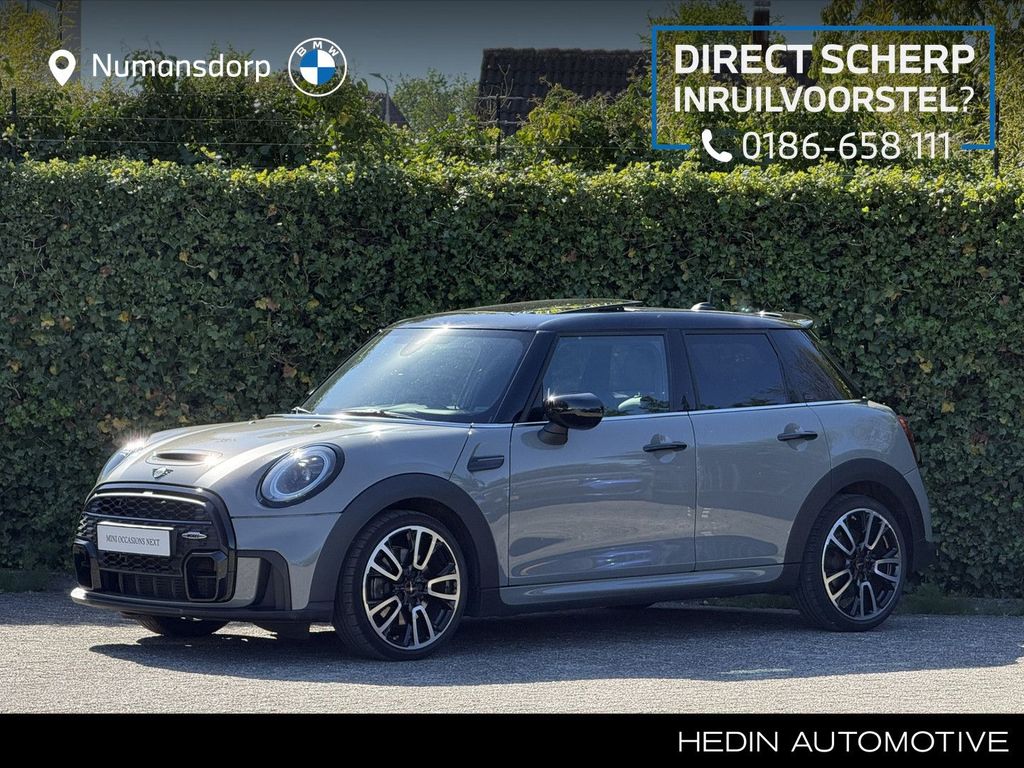 MINI Cooper S — hlavná fotografia