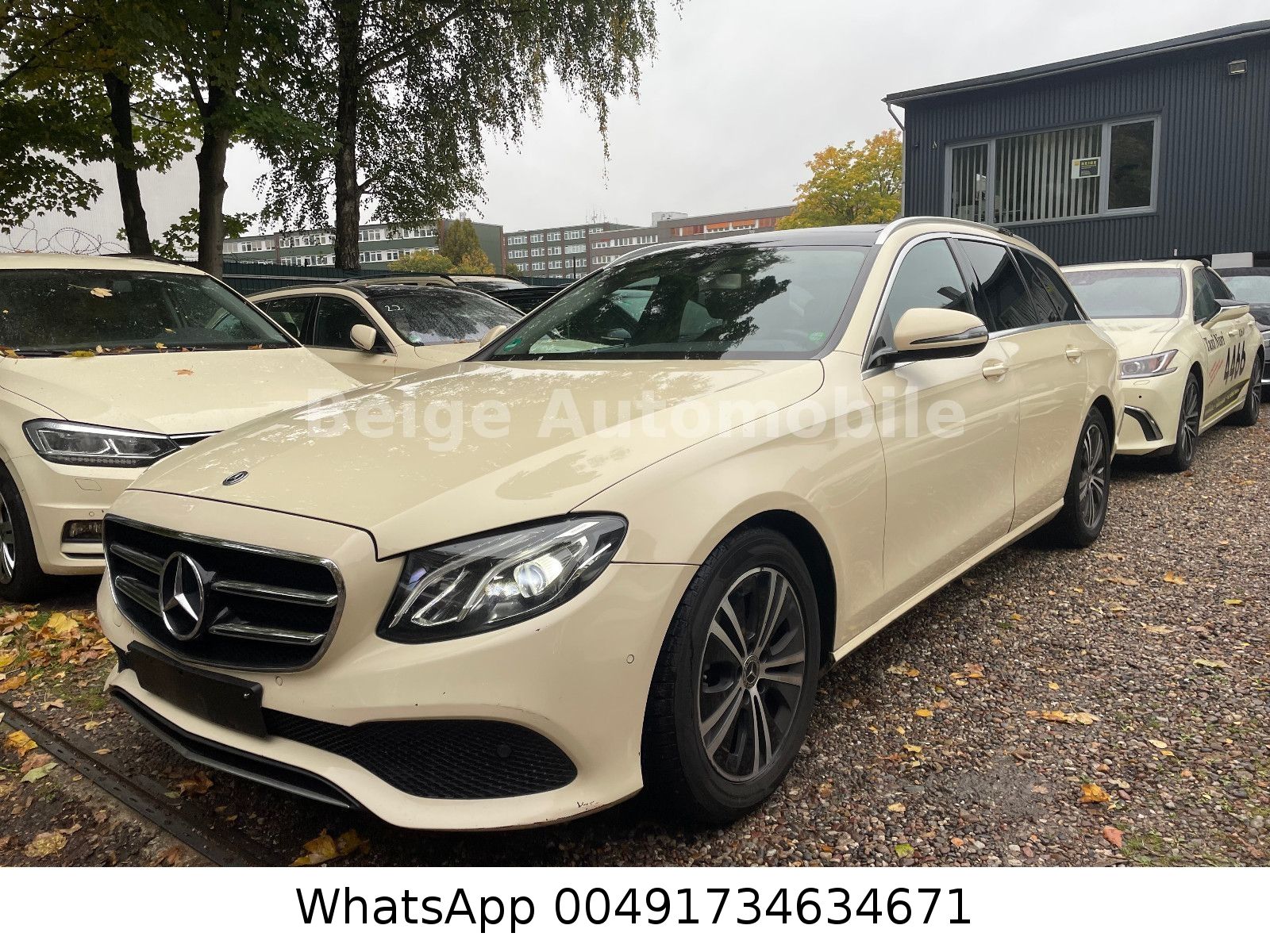 MERCEDES-BENZ E 200 d AVANTGARDE AMG PANO Navi Ambientelicht